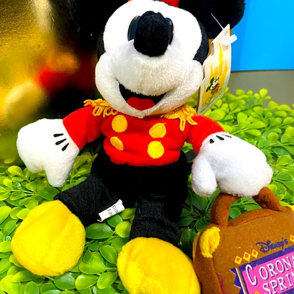 DISNEY EXCLUSIVE NWT 1990s CORONADO SPRINGS RESORT BELLHOP MICKEY BEAN BAG PLUSH - Picture 12 of 14